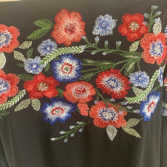 INC OFF SHOULDER Floral Embroidered Black Top - Picture 3 of 6